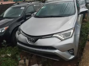 Toyota RAV 4