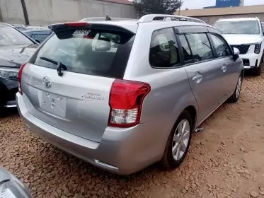 Toyota Fielder