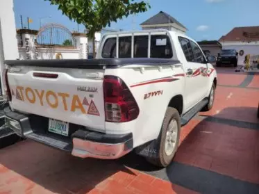 Toyota Hilux