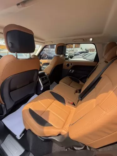 RANGE ROVER Autobiography