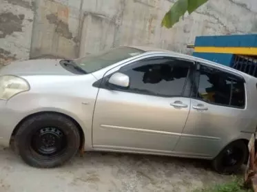 Toyota Raum