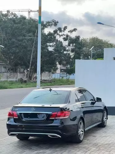 Mercedes-Benz E 350