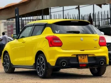 SUZUKI swift