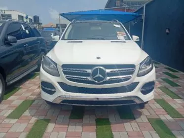Mercedes-Benz GLE 350