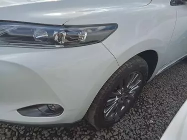 Toyota Harrier hybrid