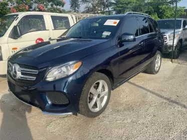 Mercedes-Benz GLE 350