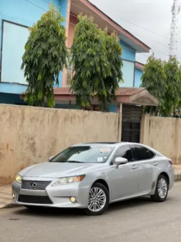 Lexus ES 350