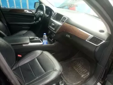 Mercedes-Benz ML 350