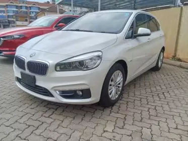 BMW 218