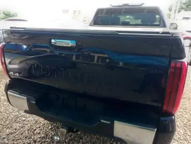 Toyota Tundra