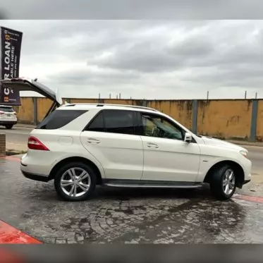 Mercedes-Benz ML 350