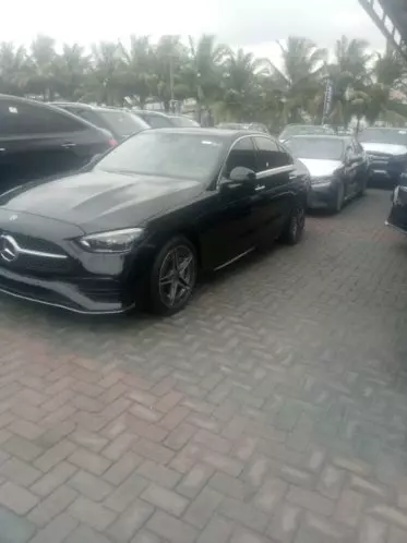 Mercedes-Benz C 300