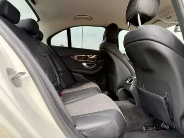 Mercedes-Benz C200