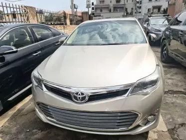 Toyota Avalon