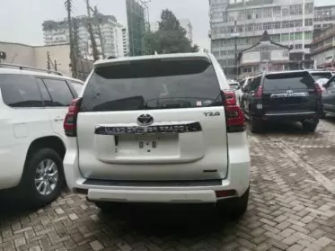 Toyota Landcruiser Prado