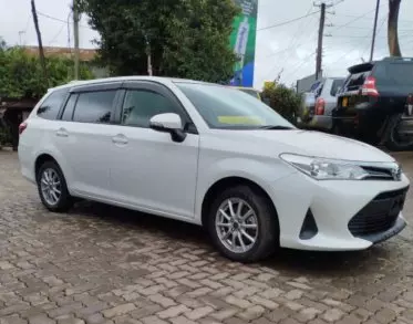 Toyota Fielder 