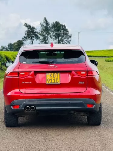 Jaguar F-Pace