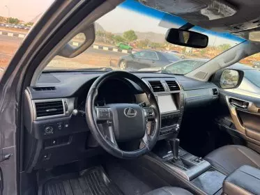Lexus GS 460