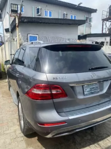 Mercedes-Benz ML 350