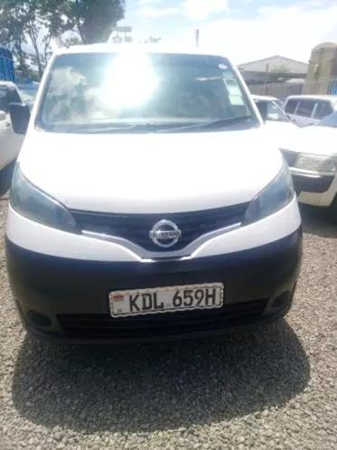 Nissan NV200