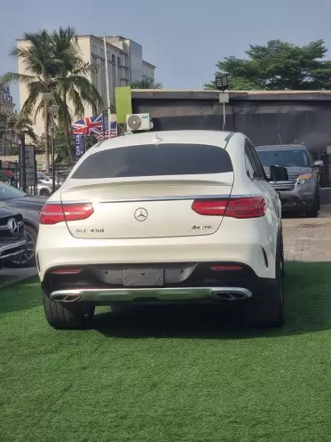 Mercedes-Benz GLE 450