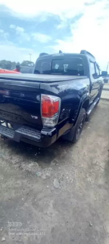 Toyota Tacoma