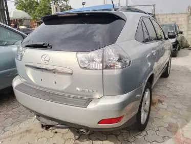 Lexus RX 330