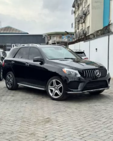 Mercedes-Benz GLE 350