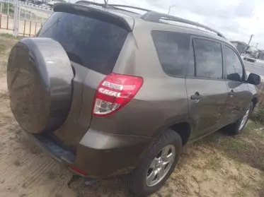Toyota RAV 4