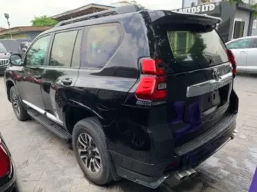 Toyota Land Cruiser Prado TX L