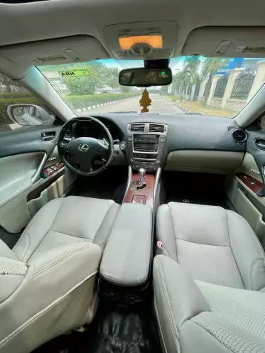 Lexus IS 250