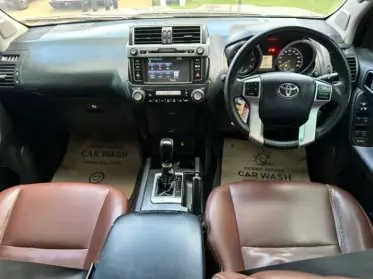 Toyota Landcruiser Prado
