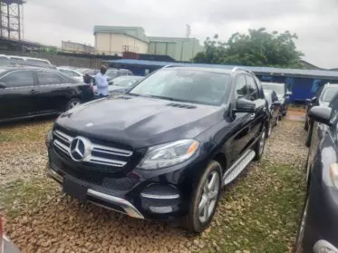 Mercedes-Benz GLE 350