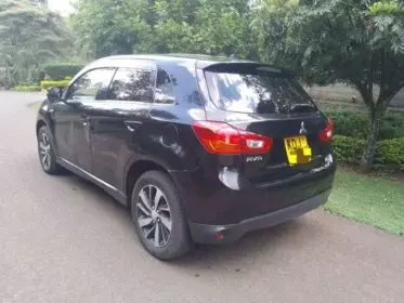 Mitsubishi RVR