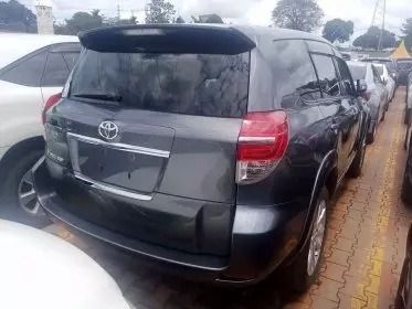 Toyota Vanguard 