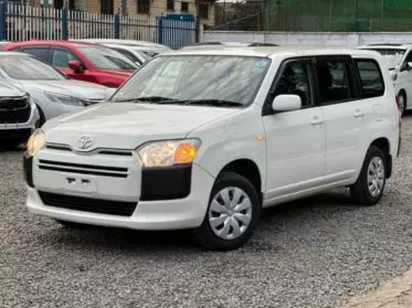 Toyota Succeed 