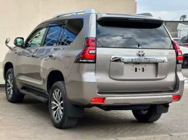 Toyota Landcruiser prado TX.L