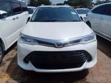 Toyota Fielder 