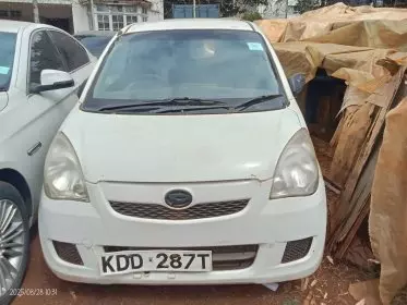Daihatsu Mira 