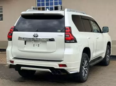 Toyota Landcruiser prado TX.L