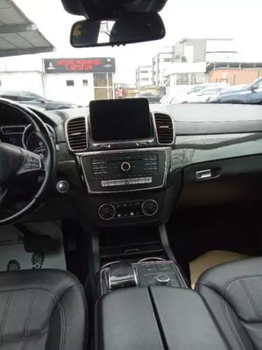 Mercedes-Benz GLS 450