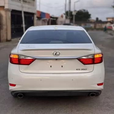 Lexus ES 350