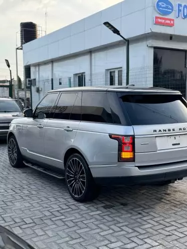 Land Rover Range Rover Autobiography