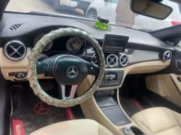 Mercedes-Benz CLA 250