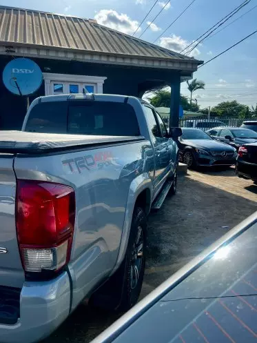 Toyota Tacoma