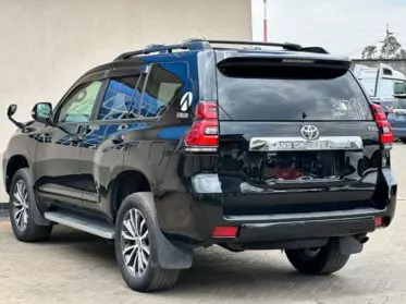 Toyota Landcruiser Prado