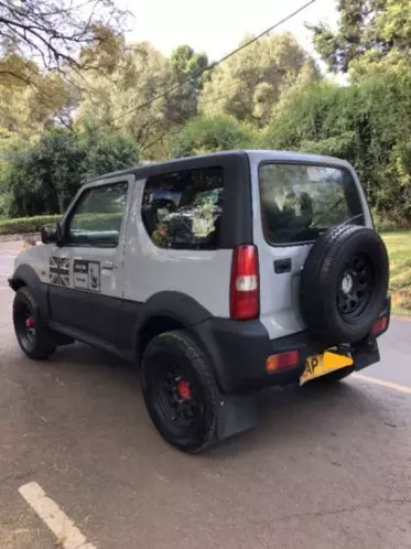 SUZUKI Jimny 