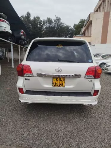 Toyota Landcruiser ZX