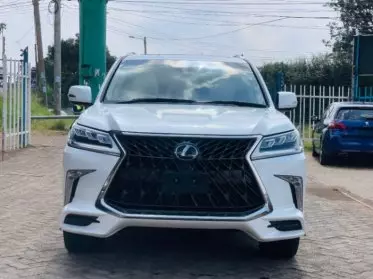 Lexus LX 570
