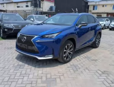 Lexus NX 200